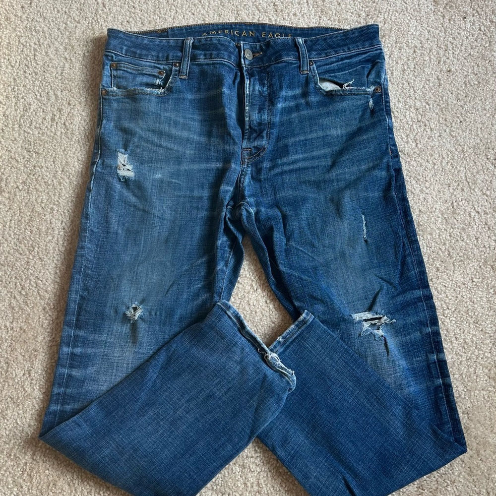 American Eagle Outfitters Men's Blue Jeans